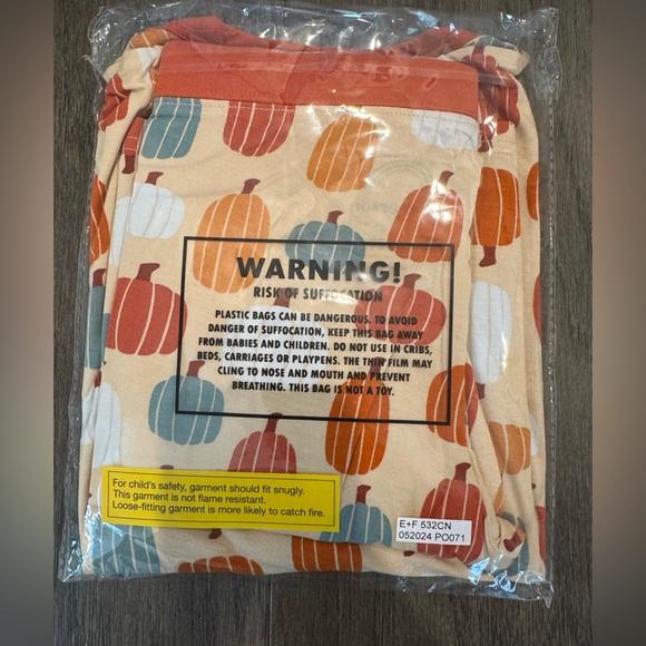 Emerson and Friends “Pumpkin Patch” Kids Pajamas - Picture 3 of 5